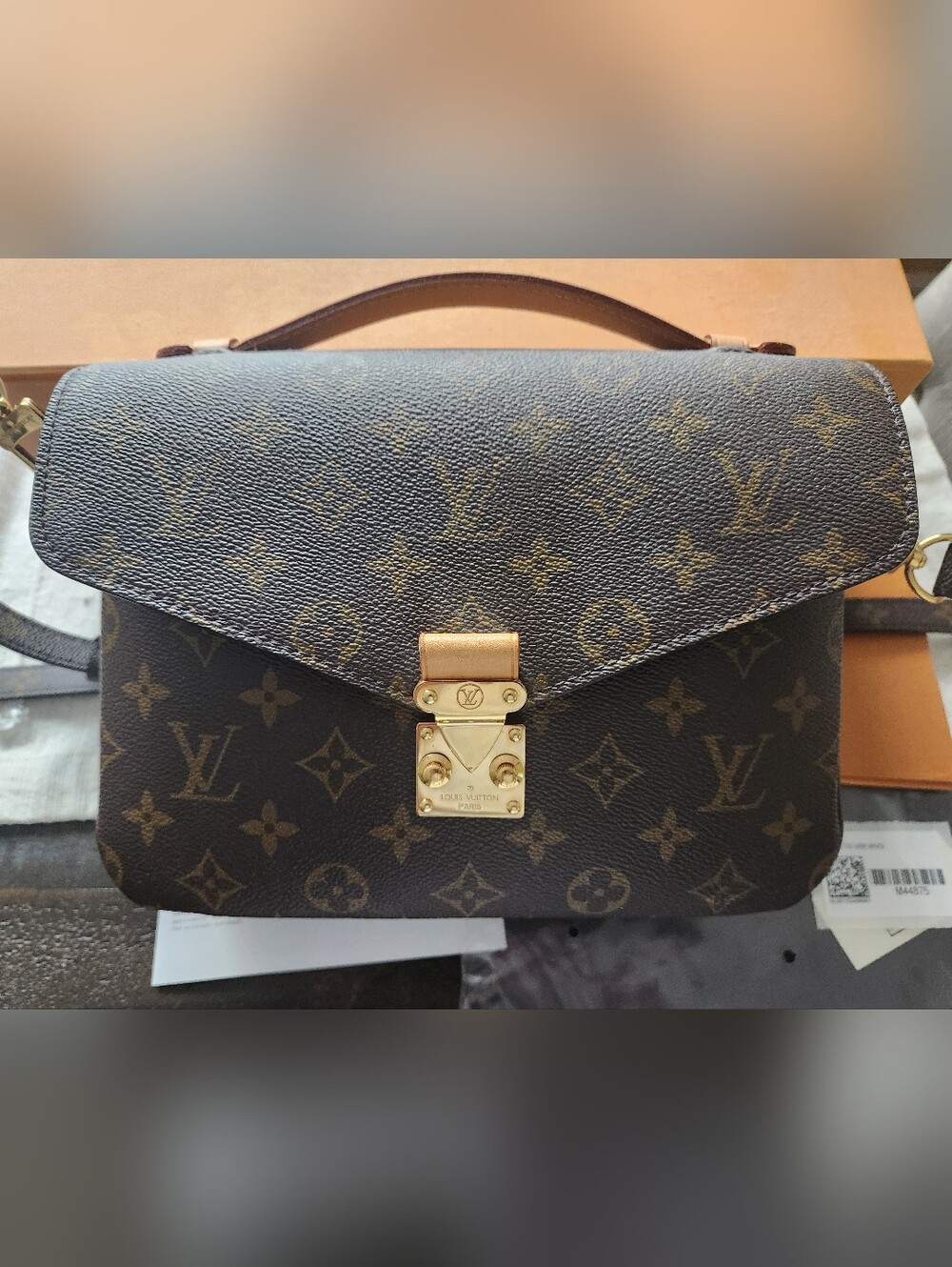 Louis Vuitton Monogram Canvas Pochette Metis in Brown with Gold Hardware - Picture 9 of 17